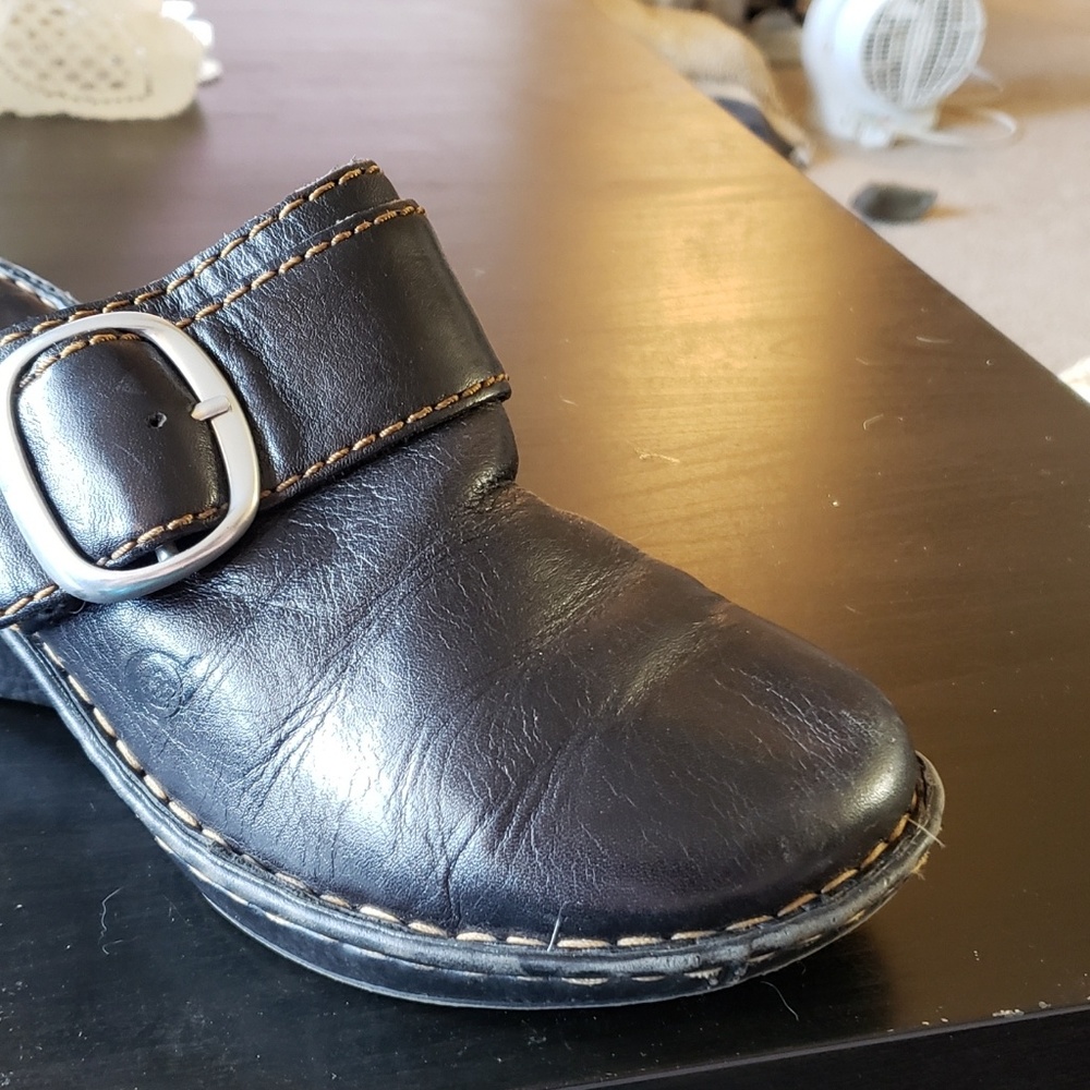 Born Leather Clogs - Picture 5 of 8